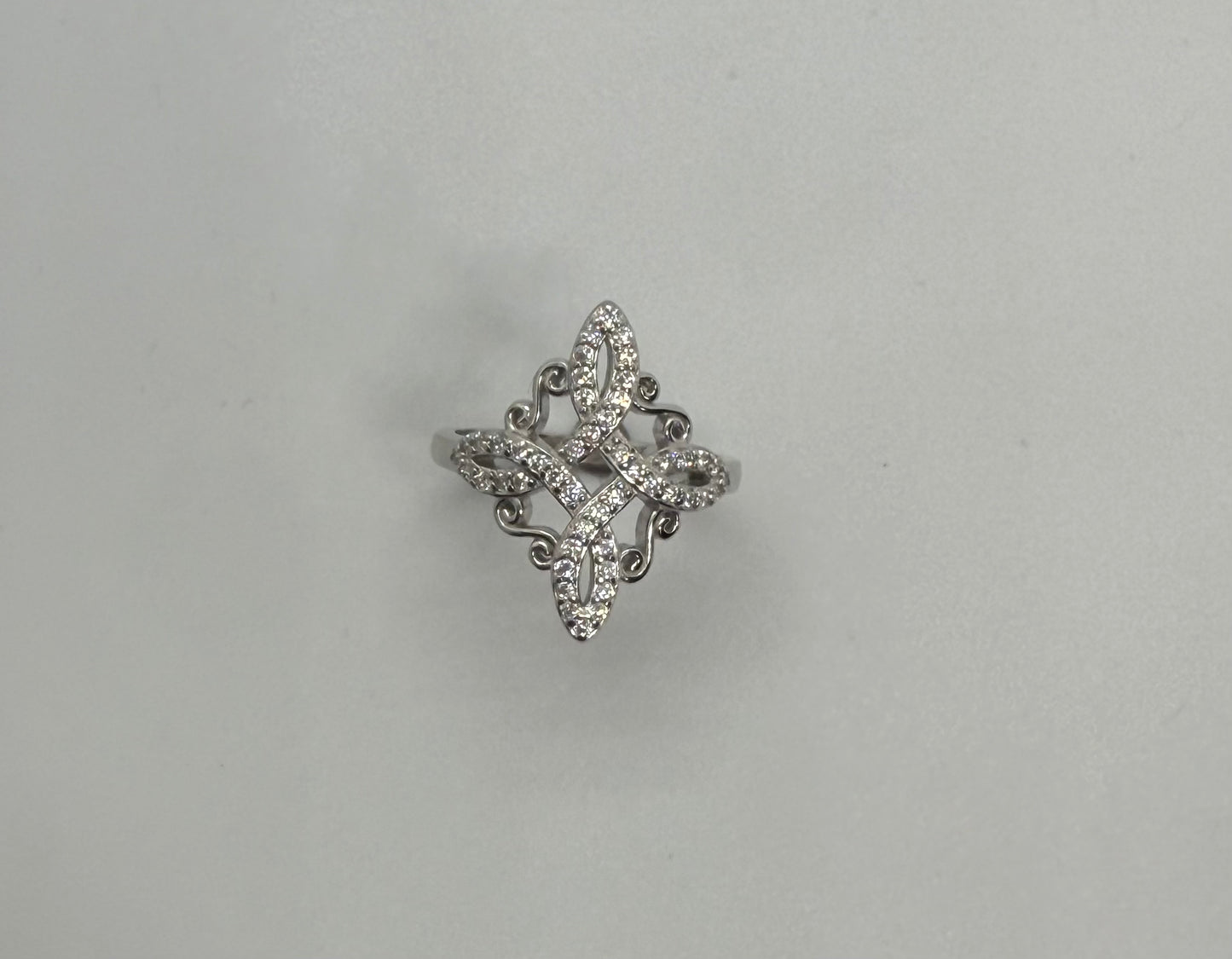 Anillo plata nudo de bruja