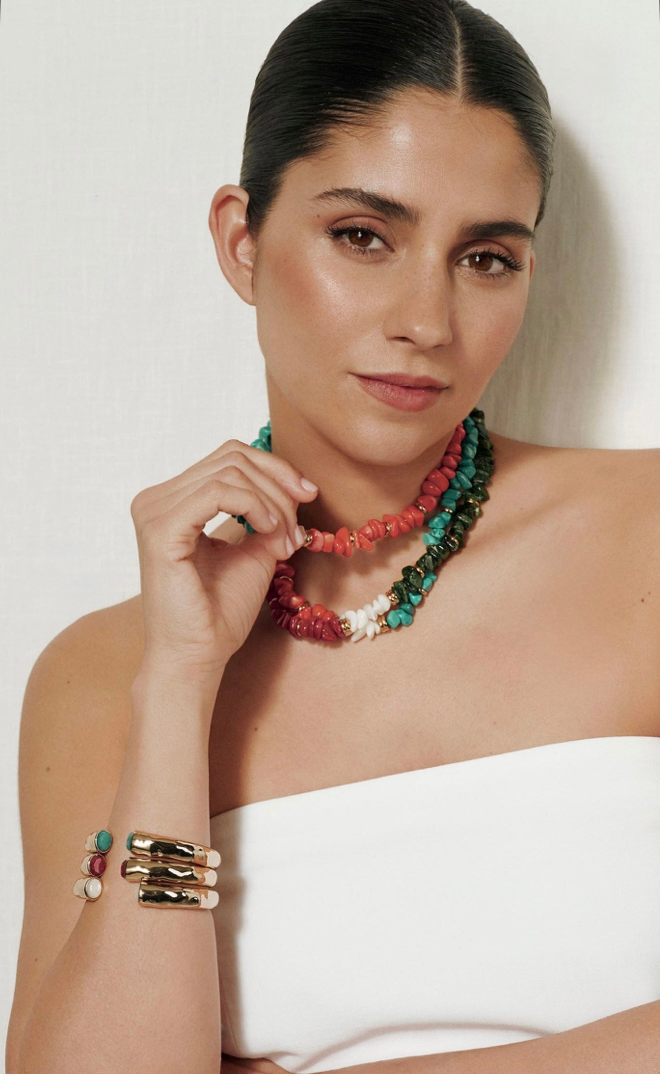 COLLAR CON PIEDRAS NATURALES COMBINADAS SALADA MULTICOLOR