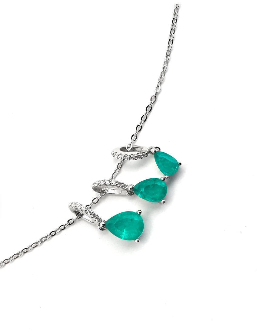COLLAR DE PLATA DE LEY 925 Y CUARZO HIDROTERMAL VERDE CLARO ACABADO EN RODIO