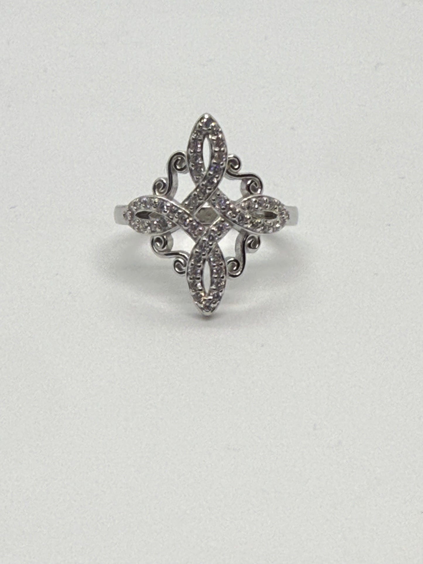 Anillo plata nudo de bruja