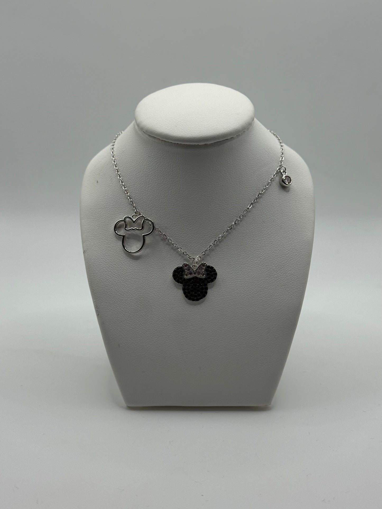 Gargantilla plata Minnie