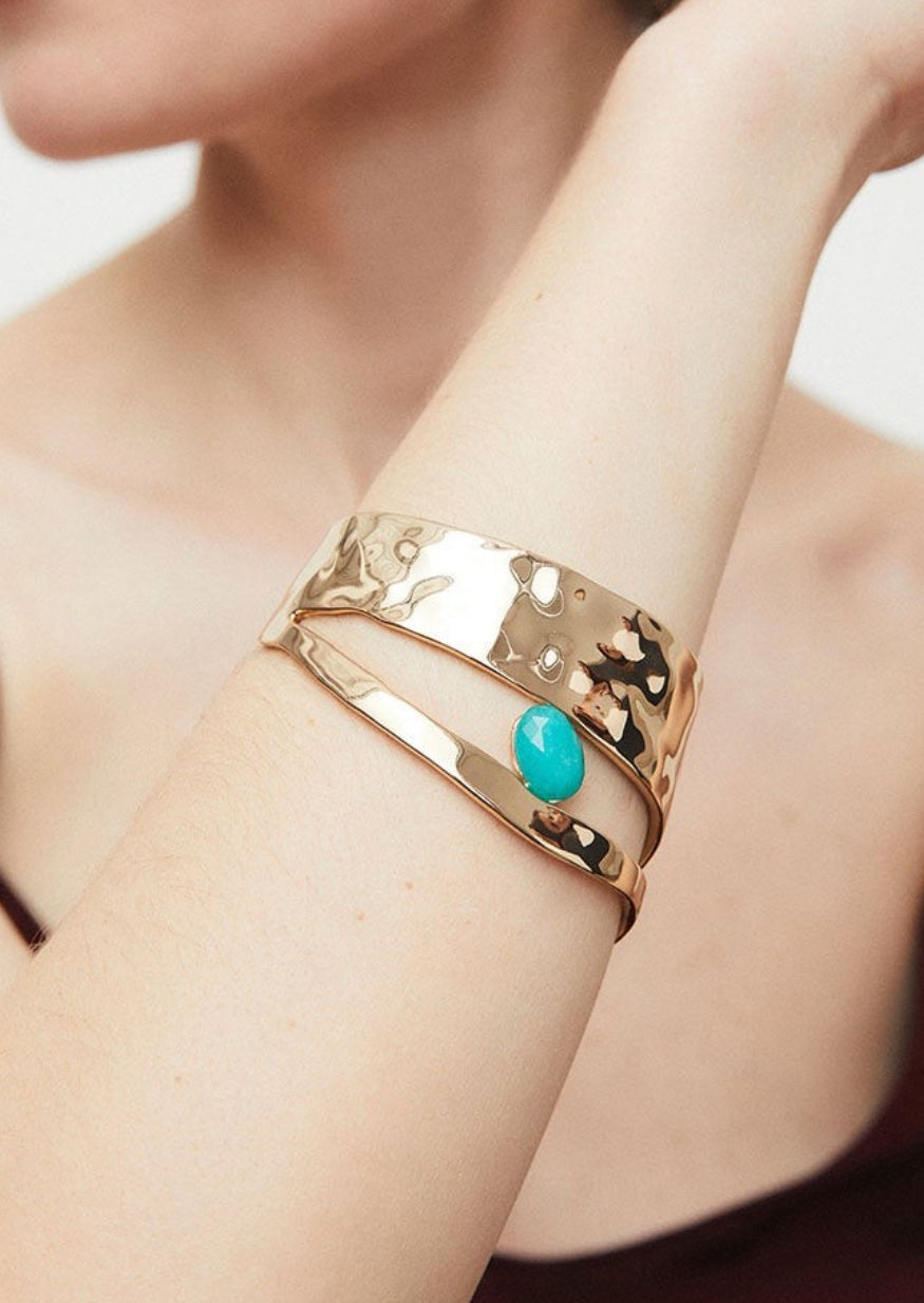 BRAZALETE IRREGULAR ILLETA CON ÁGATA TURQUESA