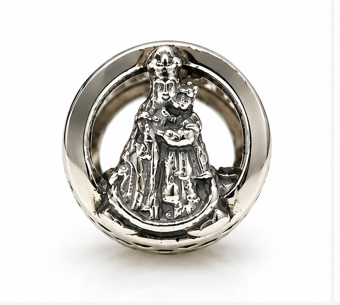 Abalorio Virgen de la Fuensanta en Plata de Ley 925